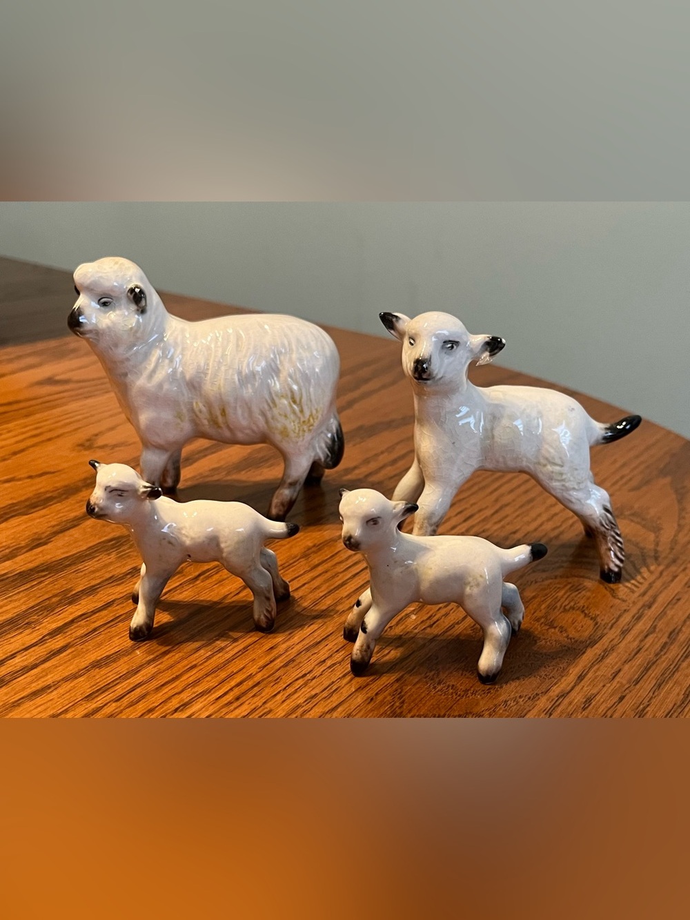 Beswick ceramic sheep statue lot (4)